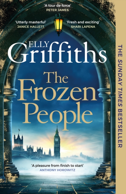 The Frozen People : An Ali Dawson Mystery by Griffiths, Elly